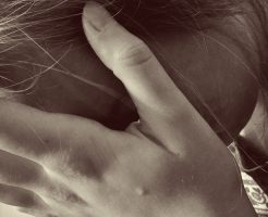 アイコスの在庫切れで落ち込む姿