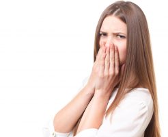 プルームテックの口臭が気になる人